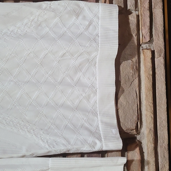 Lululemon Rest Less Pullover - Picture 10 of 12